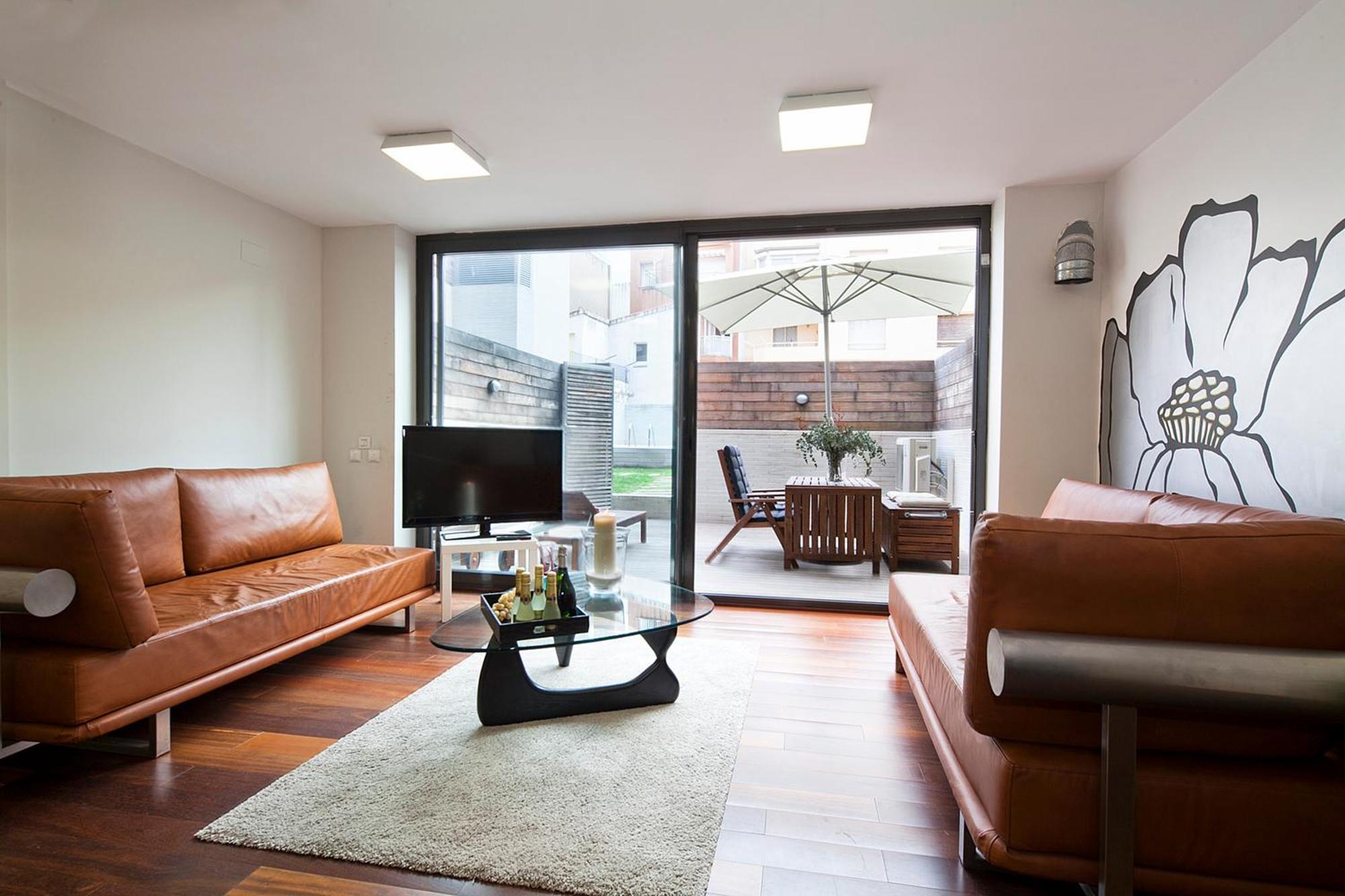 My Space Emirates - Splendid Apartment With Terrace And Pool Near Park Gueell Barcelona Exteriör bild