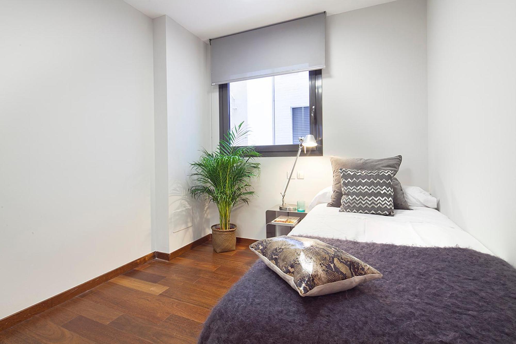 My Space Emirates - Splendid Apartment With Terrace And Pool Near Park Gueell Barcelona Exteriör bild